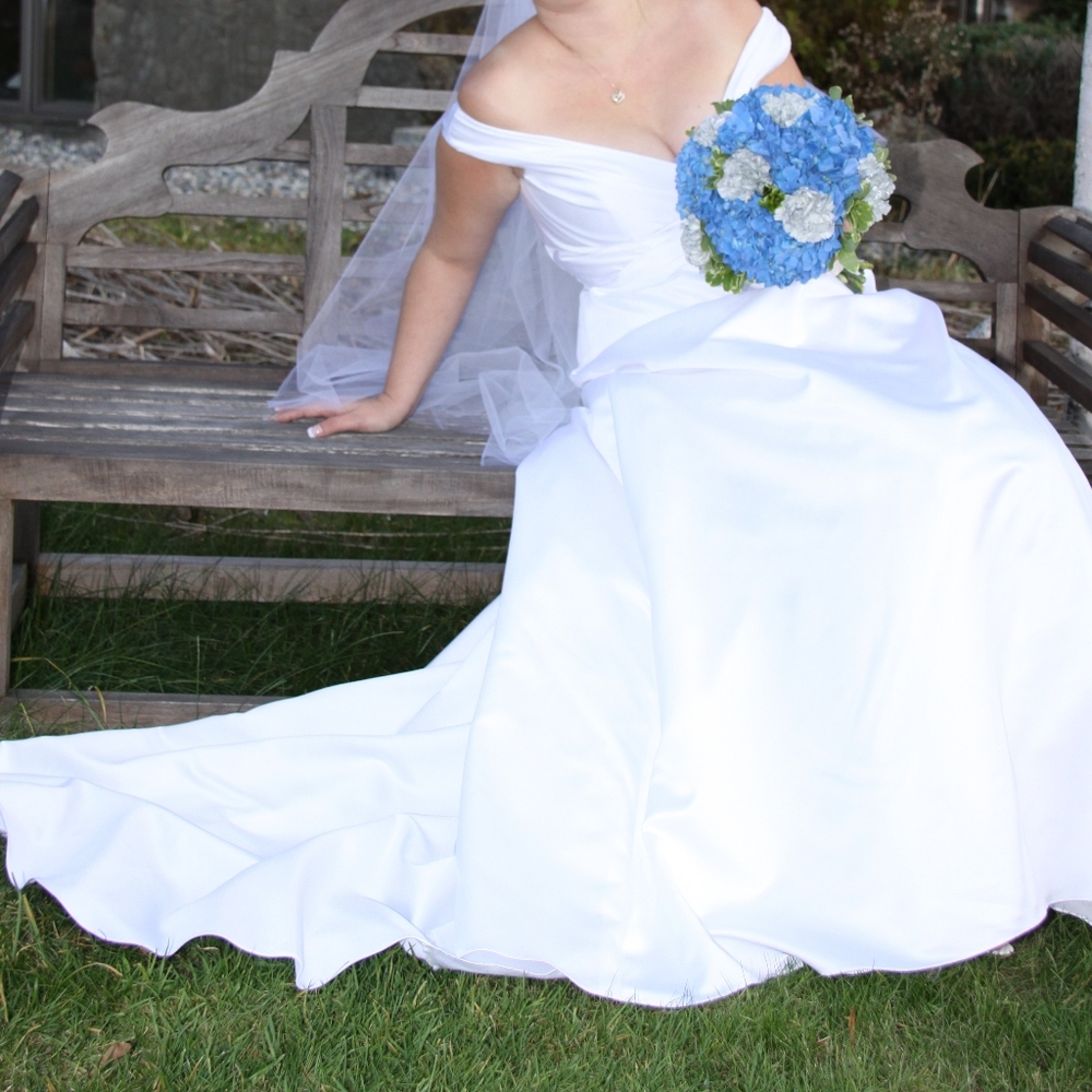 Wedding dress